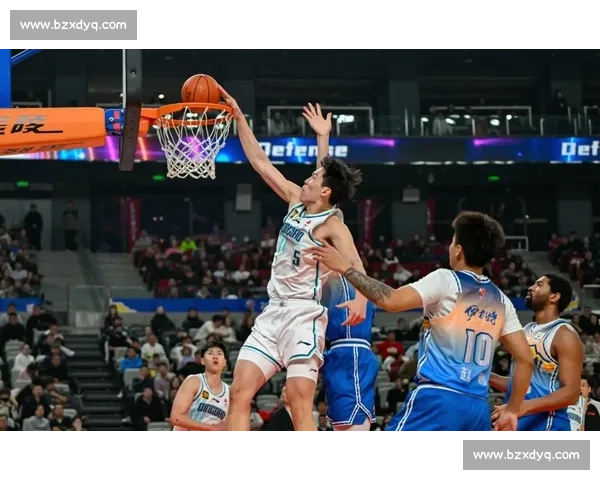 杨瀚森对决考沃德：开拓者交易赌局，胜负仍待时间宣判