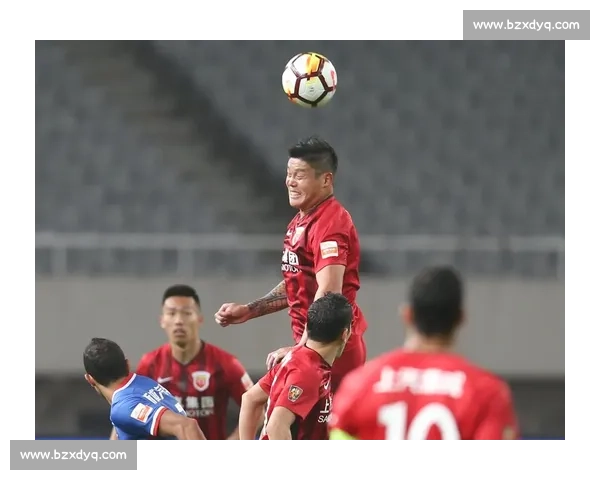 上港与斯威正面交锋赛前走势与关键看点全面解析比赛前瞻深度观察 上港与斯威正面交锋赛前走势与关键看点全面解析比赛前瞻深度观察